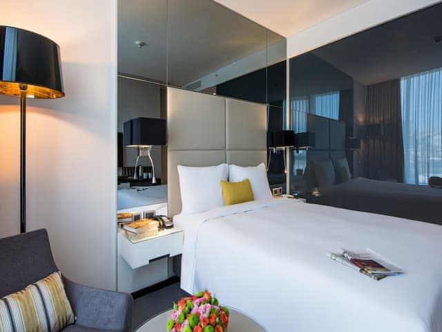 Room, 1 King Bed, City View