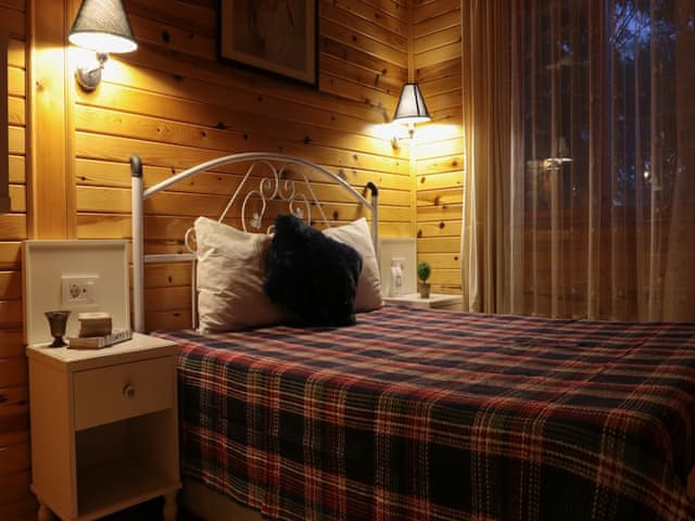 Bungalow, Garden View