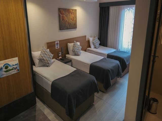 Standart Üç Kişilik Oda