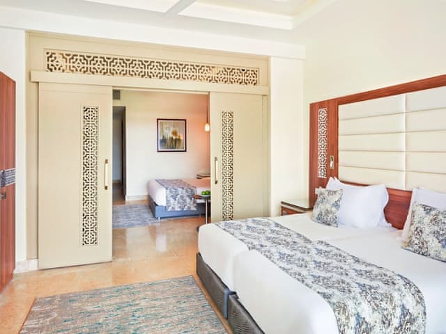 Family Room SV (2 Adults + 2 Children)