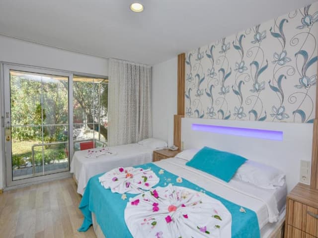 Standart Üç Kişilik Oda