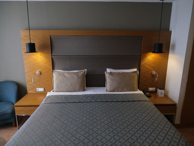 SUPERIOR SIDE SEA VIEW