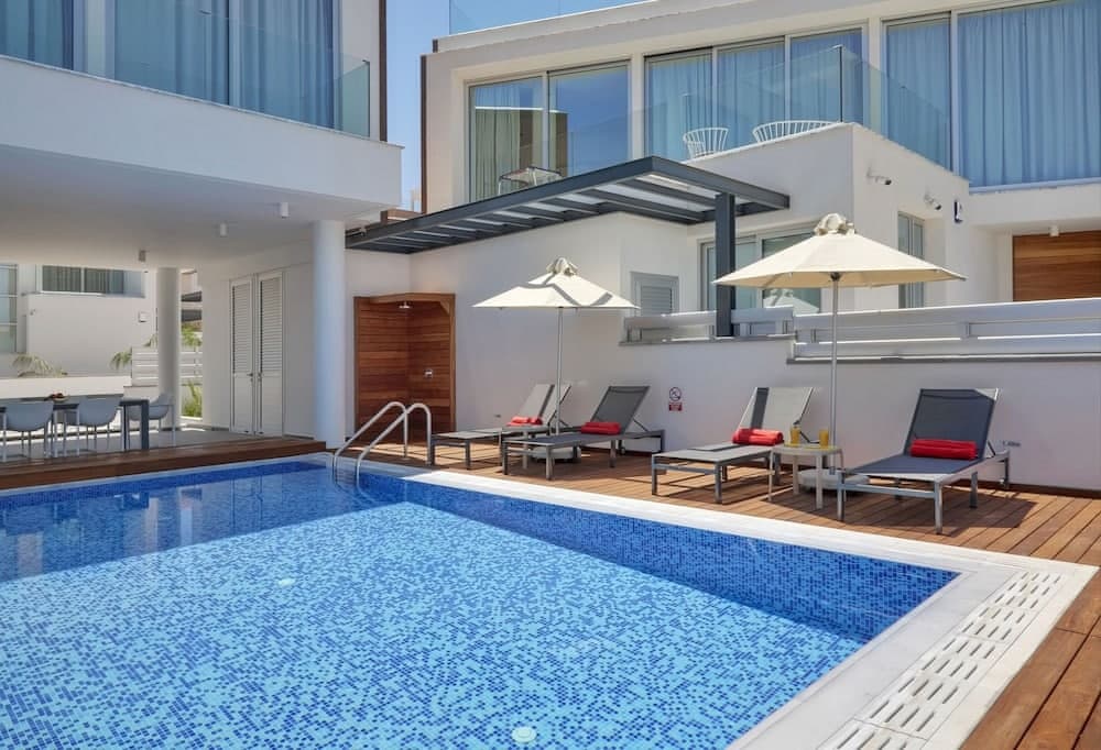 Sunrise Seaview Villas