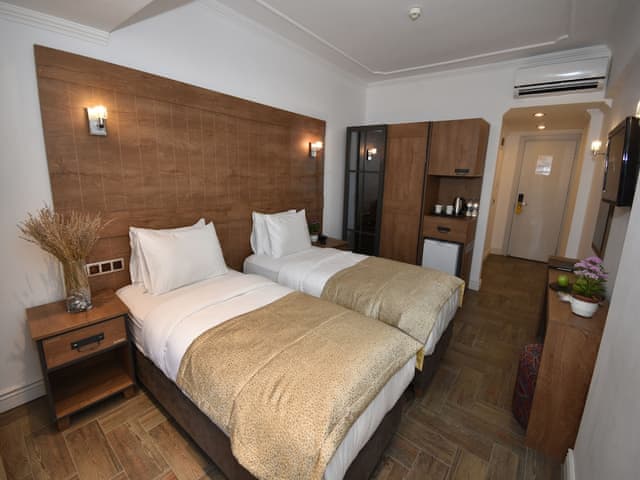 Economy Double or Twin Room