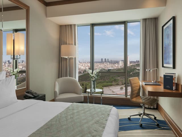 Deluxe King Yataklı Oda