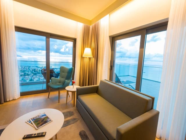 Suite, 1 Bedroom, Balcony (Panoramic View)