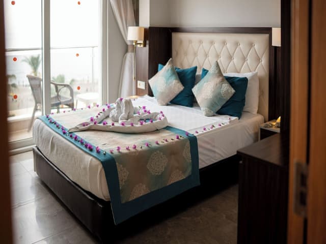 Standard Double or Twin Room, Multiple Beds, Air conditioning