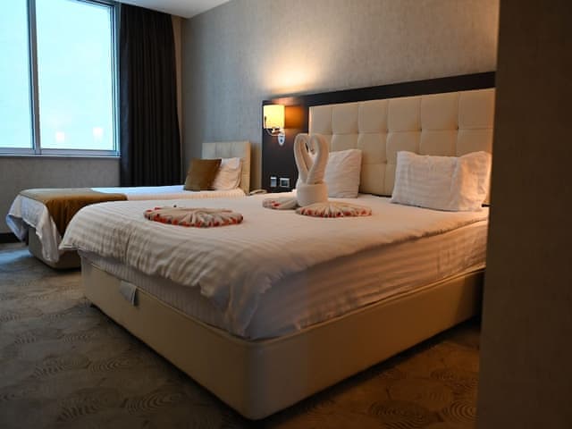 Klasik İki Yataklı Oda