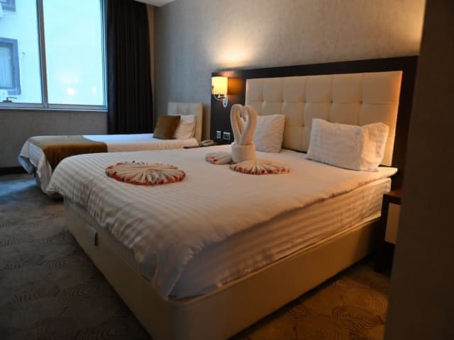 Klasik İki Yataklı Oda