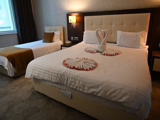 Klasik İki Yataklı Oda