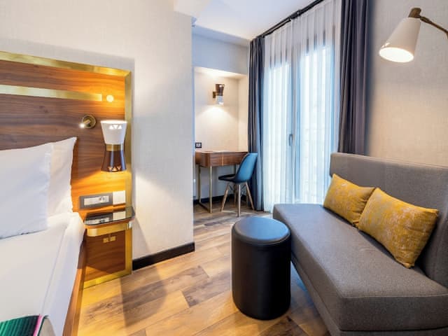 Delüks Çift Kişilik Oda