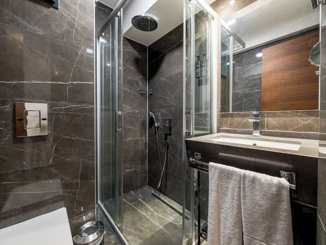 Delüks İki Yataklı Oda