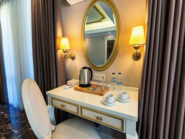 Deluxe Suite, Valley View