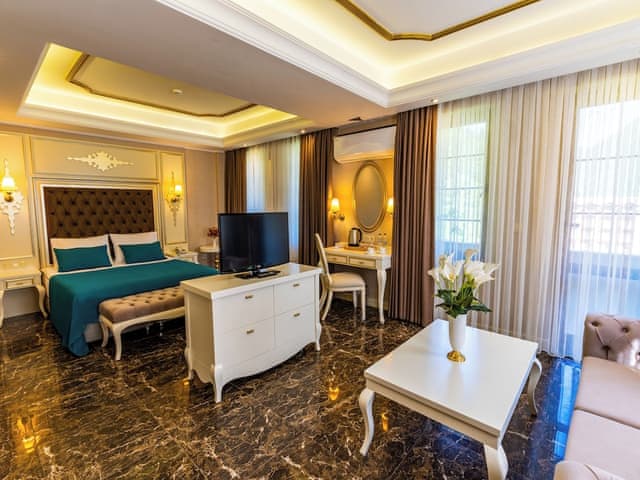 Deluxe Suite, Valley View