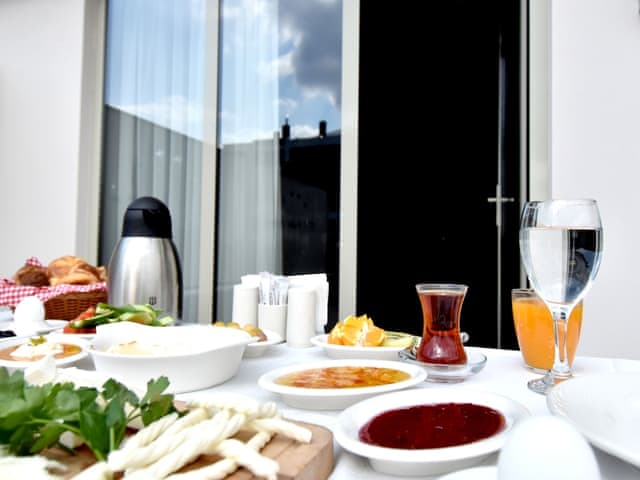 Executive Suite, 1 Bedroom, Non Smoking, City View