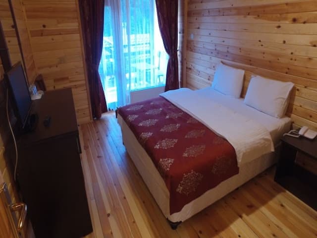 Standart Üç Kişilik Oda
