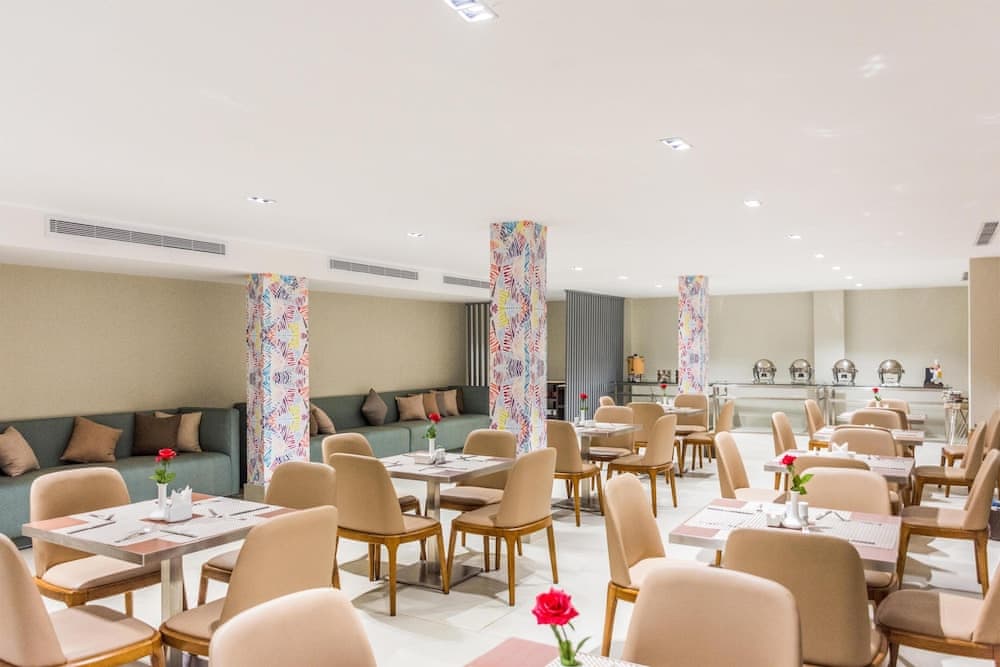 Ewaa Express Hotel - Al hamra