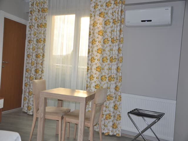 Standard Double Room, 1 Queen Bed