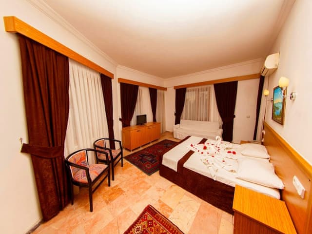 Comfort Çift Kişilik Oda