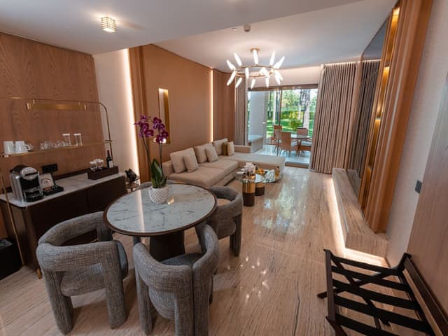 Villa, 2 Bedrooms, 2 Bathrooms, Garden Area