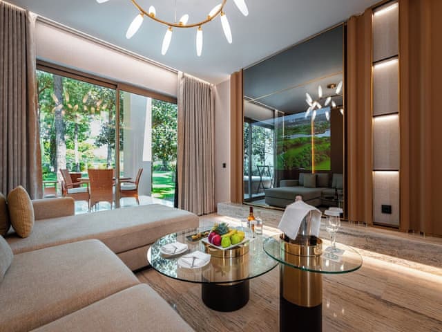 Villa, 2 Bedrooms, 2 Bathrooms, Garden Area