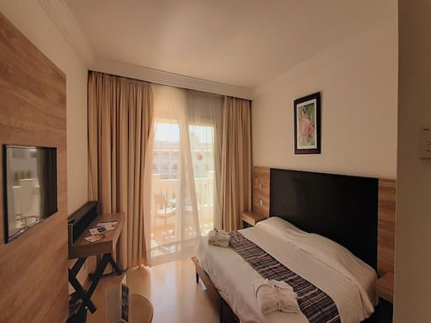 Twin Room, Private Bathroom, Garden View