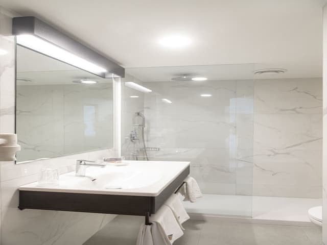 Standart Üç Kişilik Oda