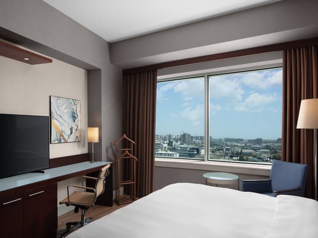 Deluxe Room, 1 King Bed