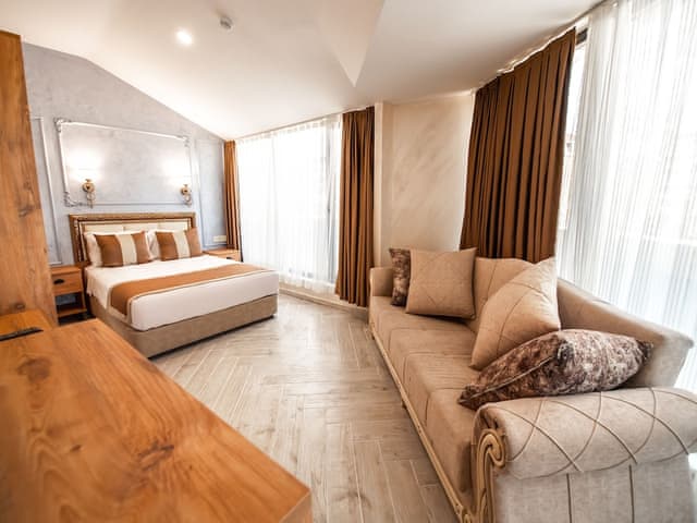 Ekonomik Üç Kişilik Oda