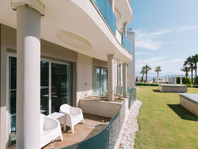Superior Twin Room, Garden Area