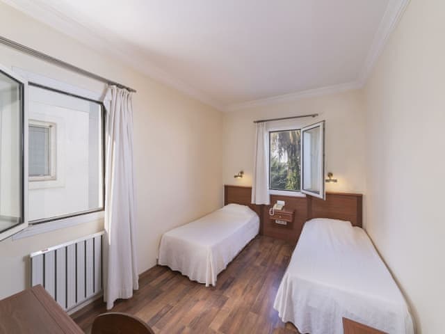 Standart İki Yataklı Oda