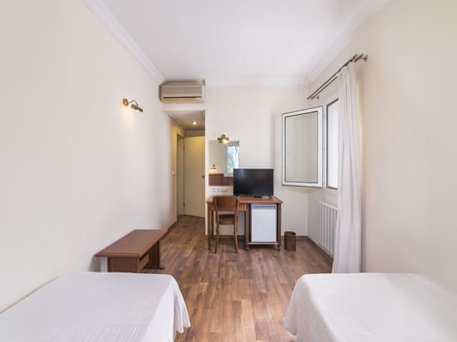 Standart İki Yataklı Oda