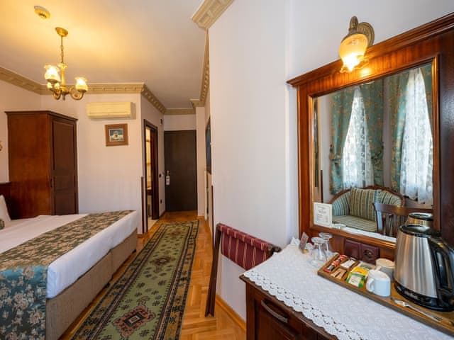 Delüks Çift Kişilik Oda