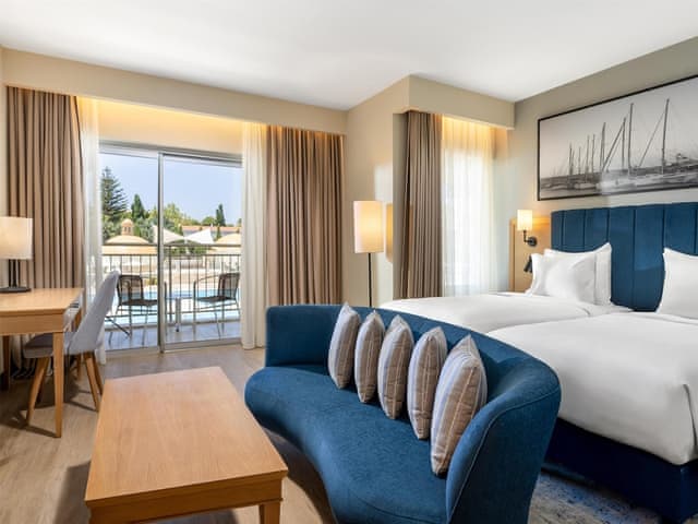 Junior Suite, Balcony, Pool View