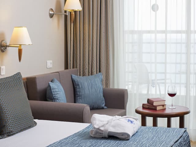 Standard Double or Twin Room, Partial Sea View