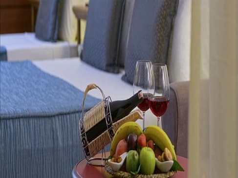 Standard Double or Twin Room, Partial Sea View