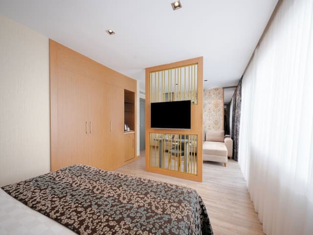 Suite, Sea view