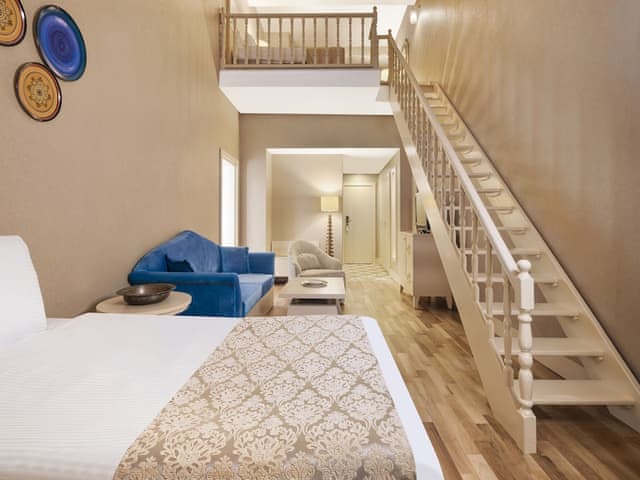 Coconut Dublex Suite