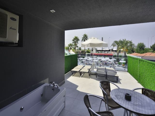 Superior Triple Room with Terrace