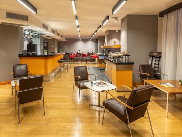 Executive Room with Lounge Access