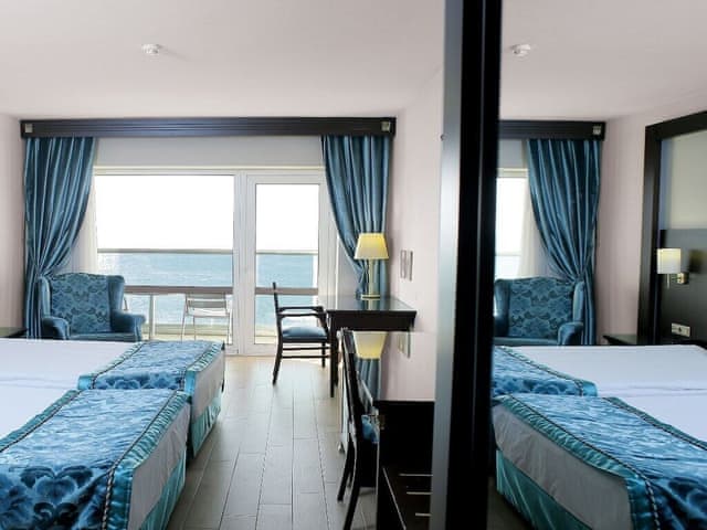 Standard Twin Room, Sea View