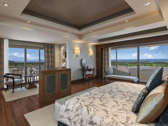 King Suite with Sea view