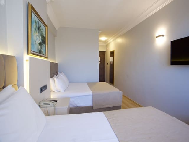 Standart Üç Kişilik Oda