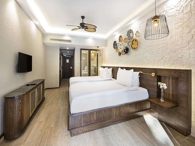 Comfort Room, 1 King Bed