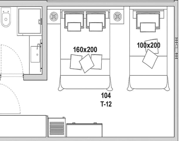 Ekonomik Üç Kişilik Oda