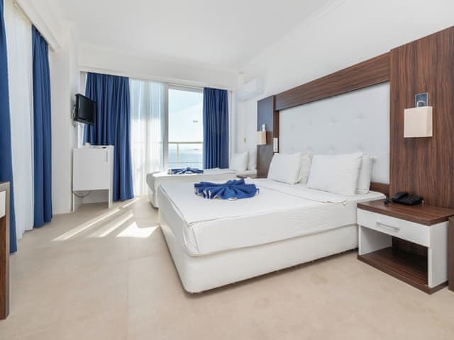 Standard Room with Sea View