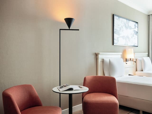 Trendy Room with 2 Single Beds