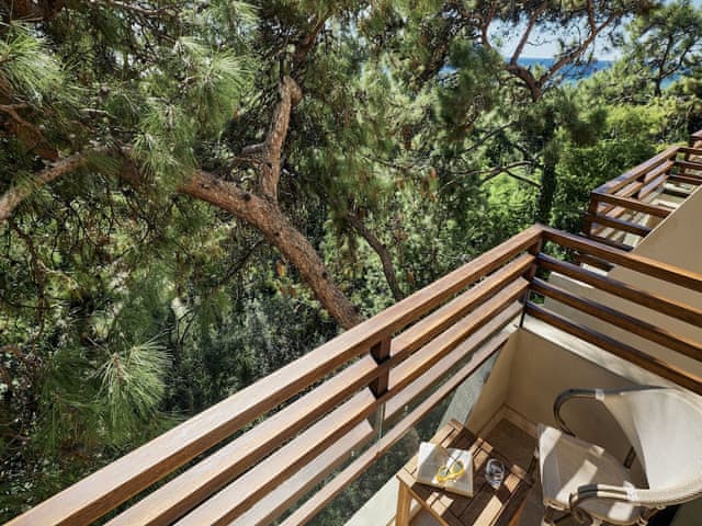 Standard Double Room, Balcony (Land)