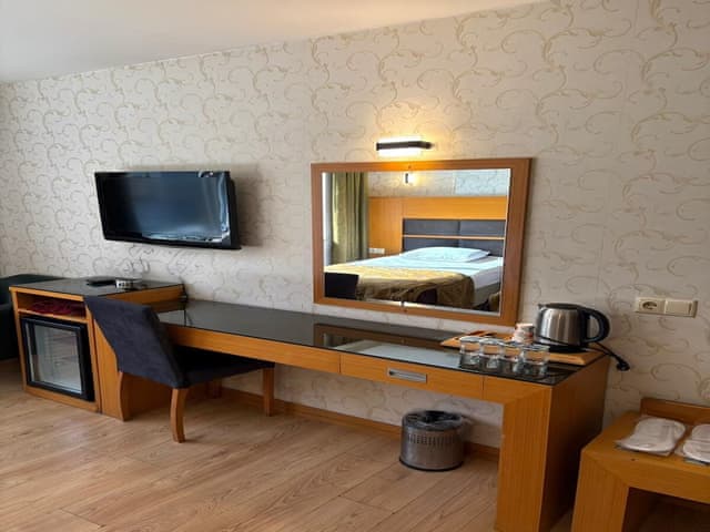 Business Double Room, City View