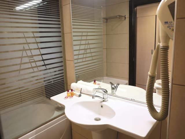 Standard Triple Room, Non Smoking